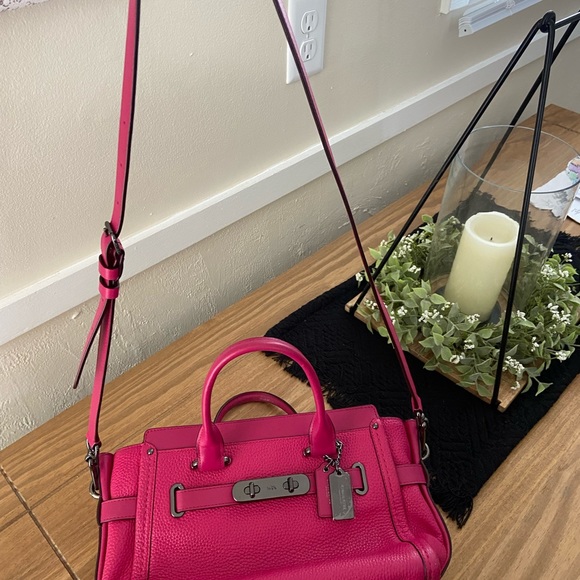 Pink Coach Purse - Picture 6 of 6